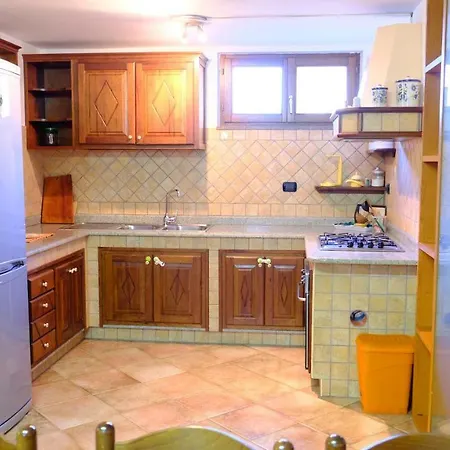 Prázdninový dům La Baia Casa Vacanze-seminterrato